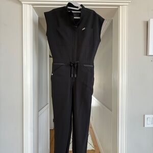Like New!! Figs Black Rafaela - Cargo ScrubJumpsuit XS - Black